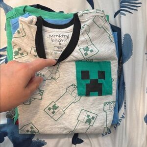 Boys short sleeve tshirts size 6